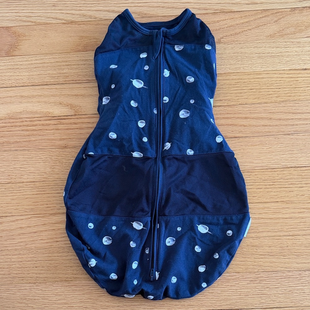 Happiest Baby sleep sack swaddle size small